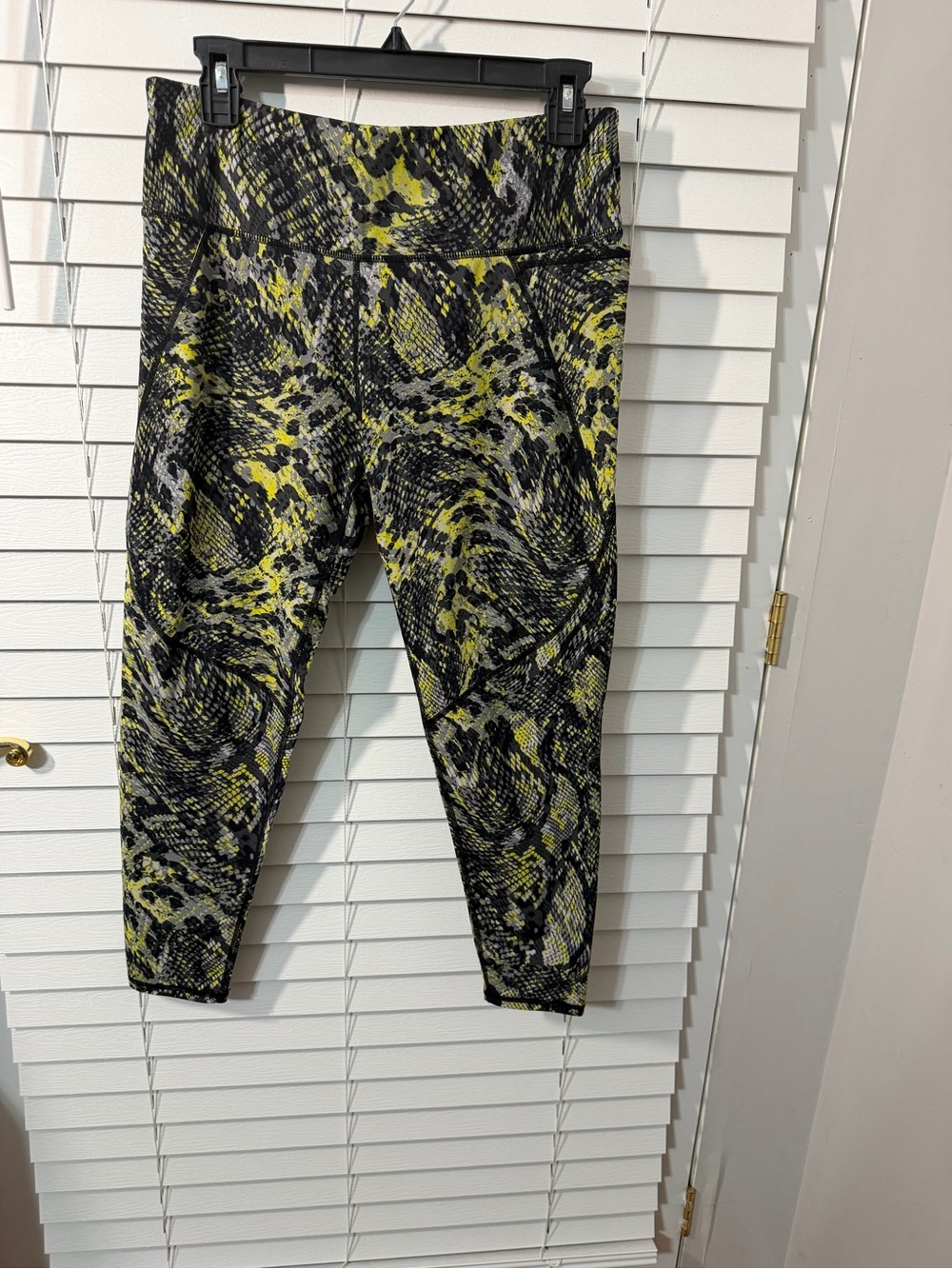 Sweaty Betty Black and Yellow Patterned High-Waist Leggings